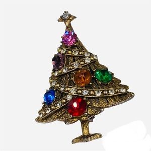Stunning Vintage Hollycraft Christmas Tree Brooch